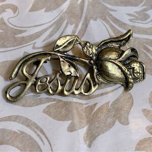 Vintage JESUS Rose Brooch Gold Tone 2.5” Long Gorgeous